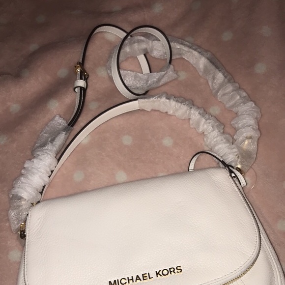 AUTHENTIC Micheal Kors !! never Used !! - Picture 2 of 3